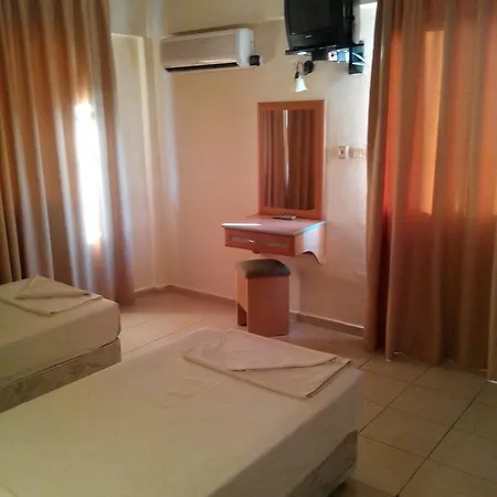 アパートホテル Albatros *